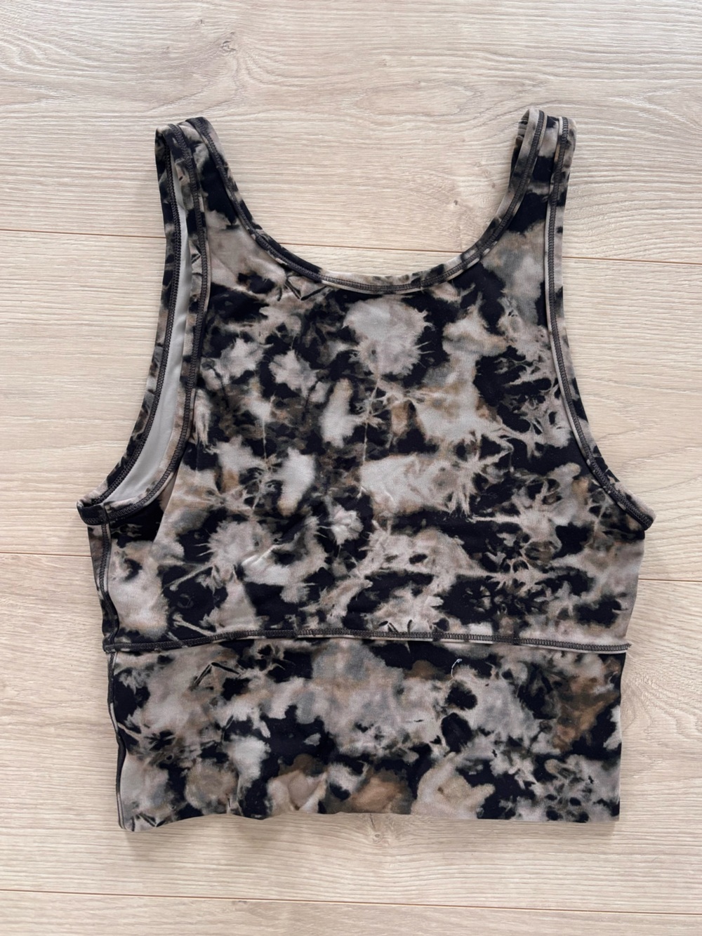 lululemon athletica Tie-Dye Crop Tank - Size 4
